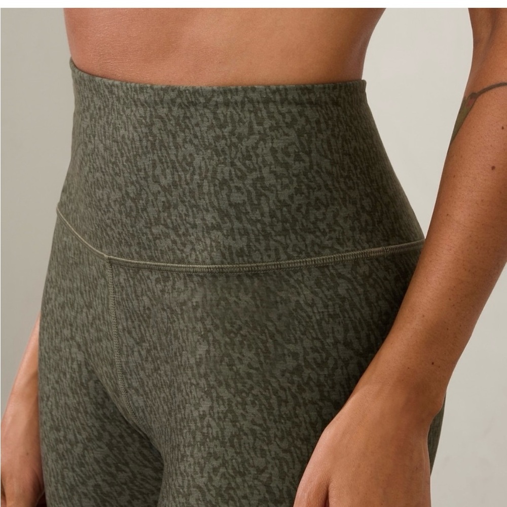Athleta High Waist Animal Green Elation Leggings